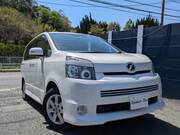 2008 TOYOTA VOXY