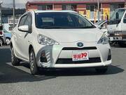 2014 TOYOTA AQUA