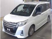 2014 TOYOTA NOAH
