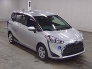 2020 TOYOTA SIENTA