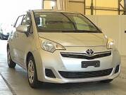 2011 TOYOTA RACTIS X