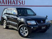 2006 MITSUBISHI PAJERO