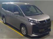 2022 TOYOTA NOAH