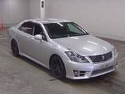 2010 TOYOTA CROWN