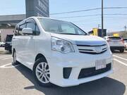 2011 TOYOTA NOAH S
