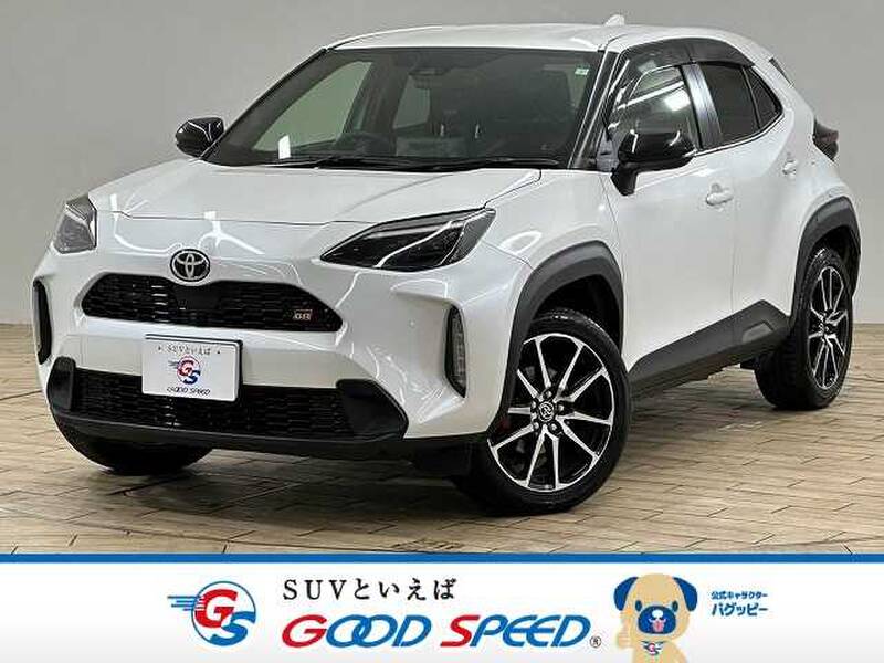 -YARIS CROSS