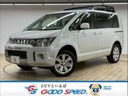 2018 MITSUBISHI DELICA D5