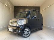 2017 HONDA N-BOX CUSTOM