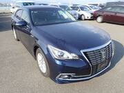 2017 TOYOTA CROWN HYBRID