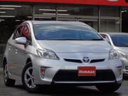 2015 TOYOTA PRIUS S