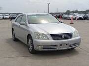 2005 TOYOTA CROWN ROYAL SALOON
