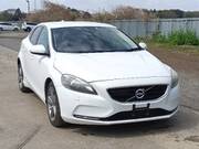 2014 VOLVO V40