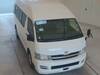 TOYOTA HIACE COMMUTER