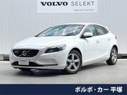 2014 VOLVO V40