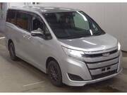 2020 TOYOTA NOAH