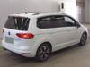 VOLKSWAGEN GOLF TOURAN