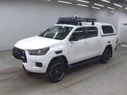 2022 TOYOTA HILUX