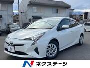 2016 TOYOTA PRIUS S
