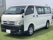 2010 TOYOTA HIACE VAN LONG DX