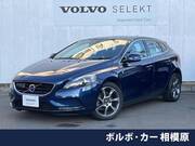 2015 VOLVO V40