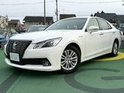 2013 TOYOTA CROWN HYBRID