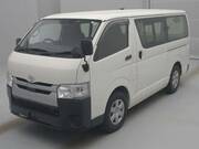 2020 TOYOTA HIACE VAN DX