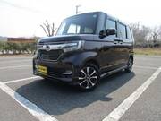 2018 HONDA N-BOX CUSTOM