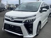 2017 TOYOTA VOXY