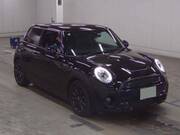 2018 BMW MINI COOPER S