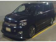 2011 TOYOTA VOXY