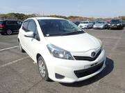 2011 TOYOTA VITZ