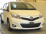 2013 TOYOTA VITZ U