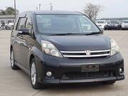 2010 TOYOTA ISIS