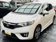 2016 HONDA FIT HYBRID