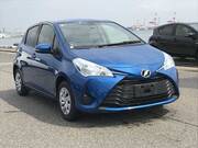 2019 TOYOTA VITZ F