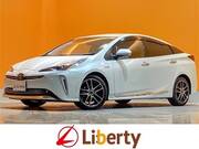 2019 TOYOTA PRIUS