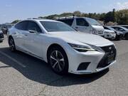 2022 LEXUS LS
