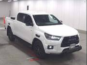 2022 TOYOTA HILUX