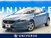 2015 VOLVO V40
