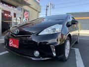 2012 TOYOTA PRIUS ALPHA