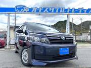 2014 TOYOTA VOXY