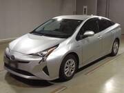 2017 TOYOTA PRIUS S