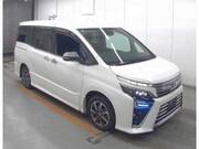 2018 TOYOTA VOXY