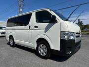 2019 TOYOTA HIACE VAN LONG DX