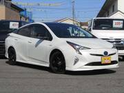 2018 TOYOTA PRIUS
