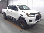 2022 TOYOTA HILUX