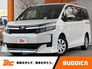 2014 TOYOTA VOXY