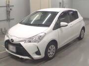 2020 TOYOTA VITZ F