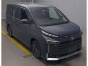 2022 TOYOTA VOXY