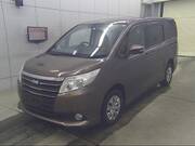 2014 TOYOTA NOAH